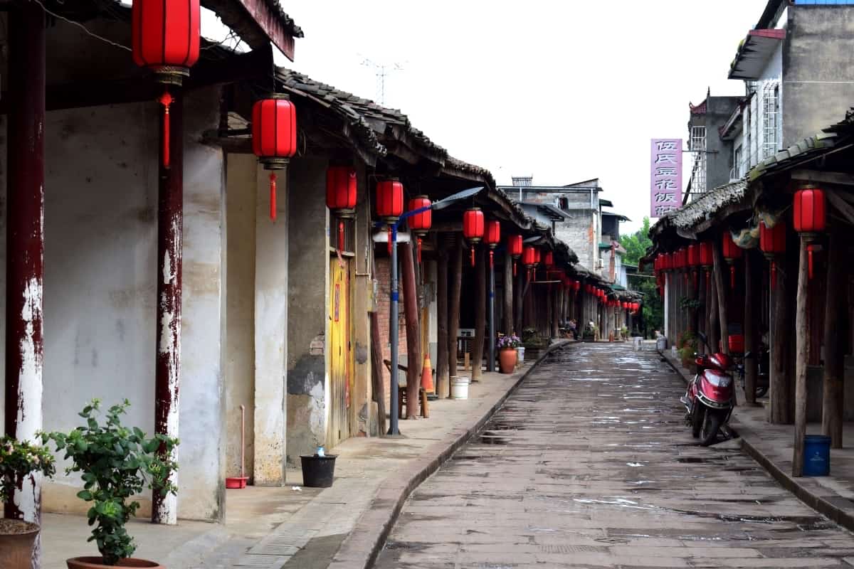 Biking Trails between Tongzhi Dragon Kiln and Huanglongxi Ancient Town